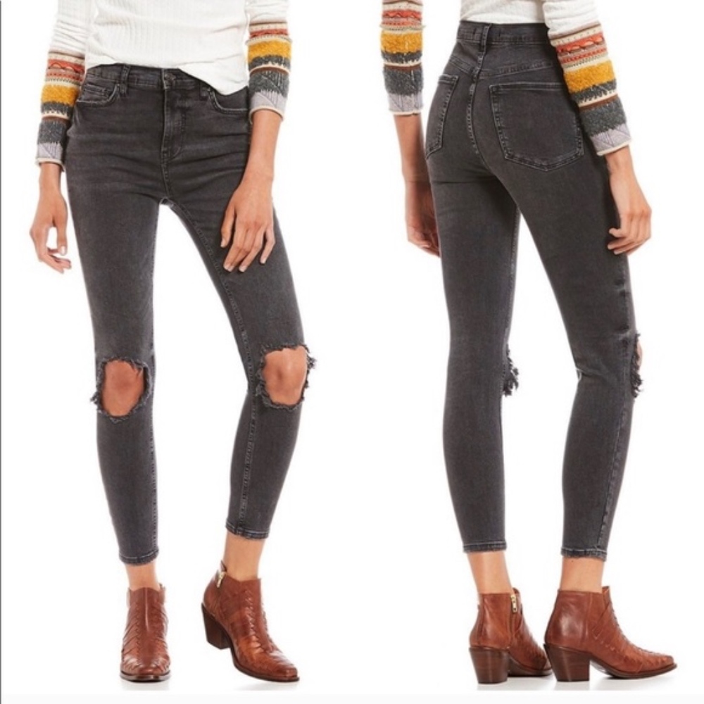 Free People Busted Knee High Rise Jeans Size 29
